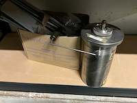 Partij laboratoriumbenodigdheden - afbeelding 52 van  66