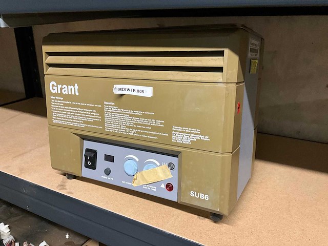 Partij laboratoriumbenodigdheden - afbeelding 57 van  66