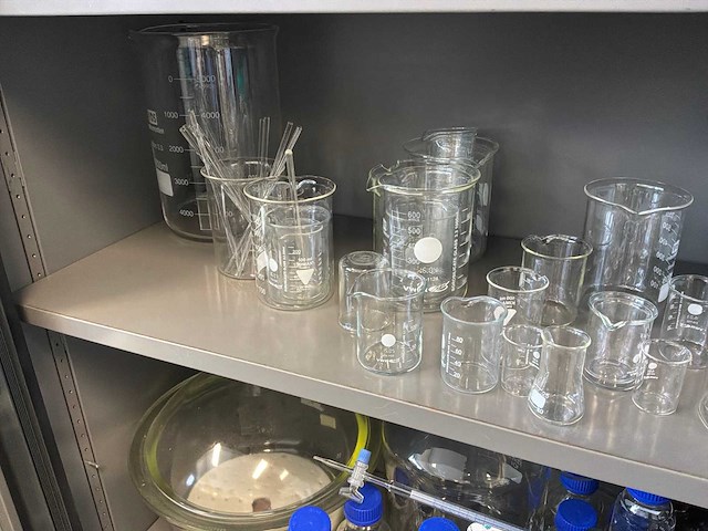 Partij laboratoriumglaswerk - afbeelding 9 van  10