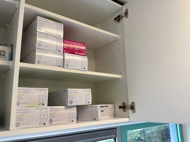 Partij laboratoriumverbruiksartikelen en disposables - afbeelding 9 van  27