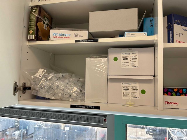 Partij laboratoriumverbruiksartikelen en disposables - afbeelding 32 van  40