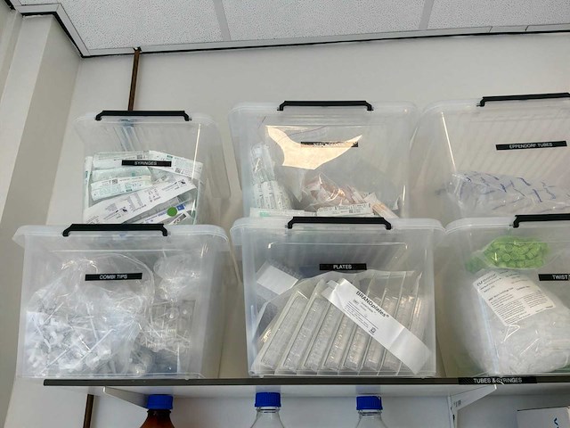 Partij laboratoriumverbruiksartikelen en disposables - afbeelding 7 van  27