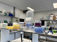 Partij laboratoriumverbruiksartikelen en disposables - afbeelding 16 van  27