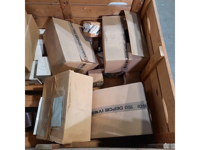 Partij lagerbussen, o.a. daf - afbeelding 6 van  7