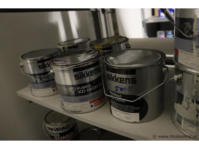Partij lakverf, diverse soorten en merken o.a. sikkens, wijzonol & sigma - afbeelding 14 van  16