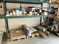 Partij laminaat - afbeelding 2 van  13