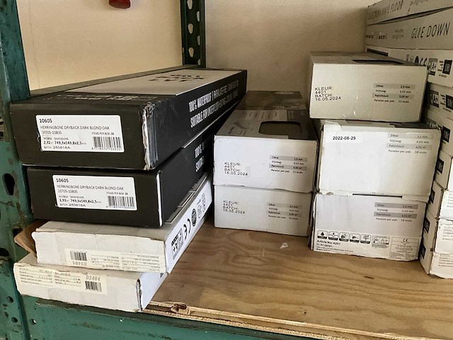 Partij laminaat - afbeelding 4 van  13