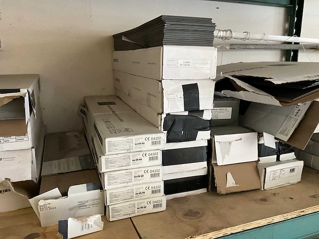 Partij laminaat - afbeelding 8 van  13