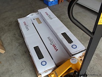 Partij laminaat - afbeelding 1 van  3