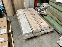 Partij laminaat/pvc vloeren - afbeelding 2 van  2