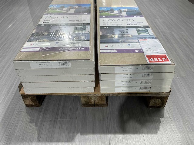 Partij laminaatvloer - afbeelding 2 van  3