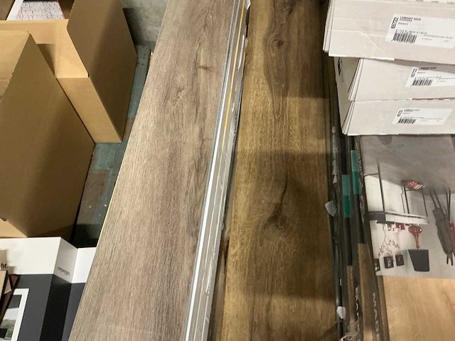Partij laminaatvloeren - afbeelding 5 van  6
