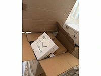 Partij lampen 38 pallets - afbeelding 8 van  41