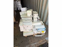 Partij lampen 38 pallets - afbeelding 4 van  41