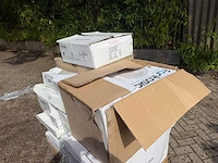 Partij lampen 38 pallets - afbeelding 11 van  41