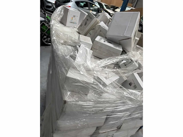 Partij lampen 38 pallets - afbeelding 17 van  41