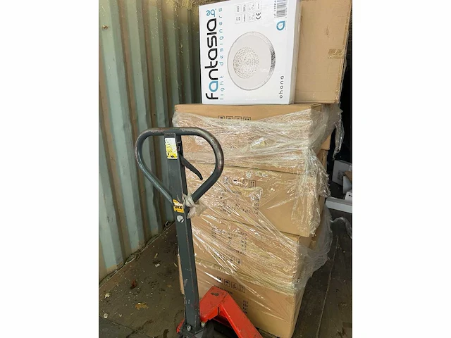 Partij lampen 38 pallets - afbeelding 19 van  41