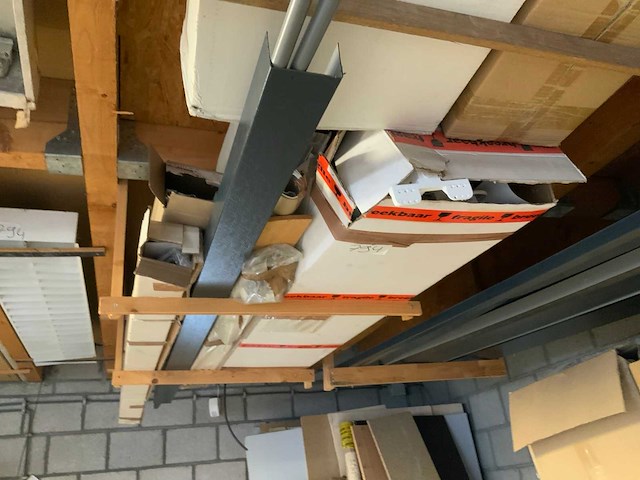 Partij lampen en armaturen - afbeelding 6 van  6