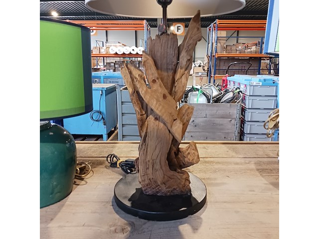 Partij lampen en lampenkappen, by louise en designers guild - afbeelding 6 van  28