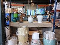 Partij lampen en lampenkappen, by louise en designers guild - afbeelding 1 van  28