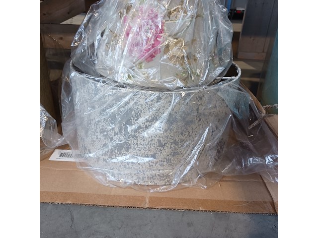 Partij lampen en lampenkappen, by louise en designers guild - afbeelding 18 van  28