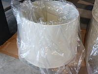 Partij lampen en lampenkappen, by louise en designers guild - afbeelding 21 van  28