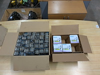 Partij lampen o.a. led en gloeilampen - afbeelding 1 van  8