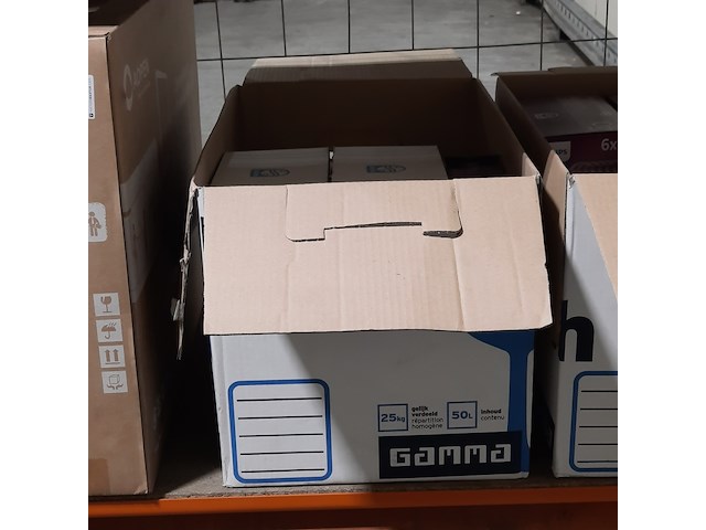 Partij lampen, philips, o.a. led warm white e27 - afbeelding 4 van  4