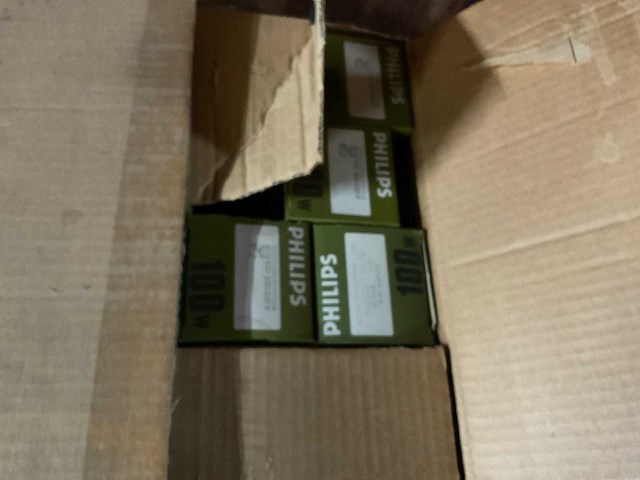 Partij lampen - afbeelding 2 van  27