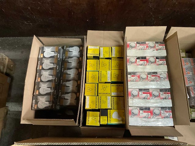 Partij lampen - afbeelding 5 van  27