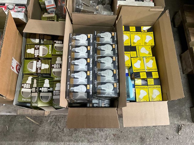 Partij lampen - afbeelding 7 van  27