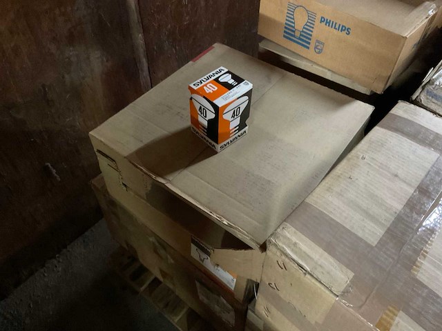 Partij lampen - afbeelding 26 van  27