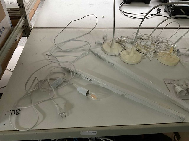 Partij lampen - afbeelding 5 van  8