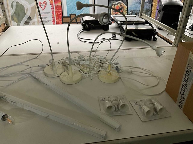 Partij lampen - afbeelding 6 van  8