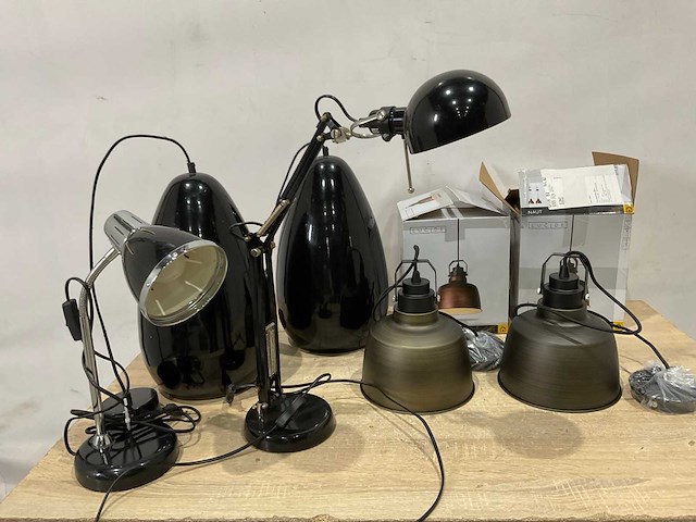 Partij lampen - afbeelding 7 van  8