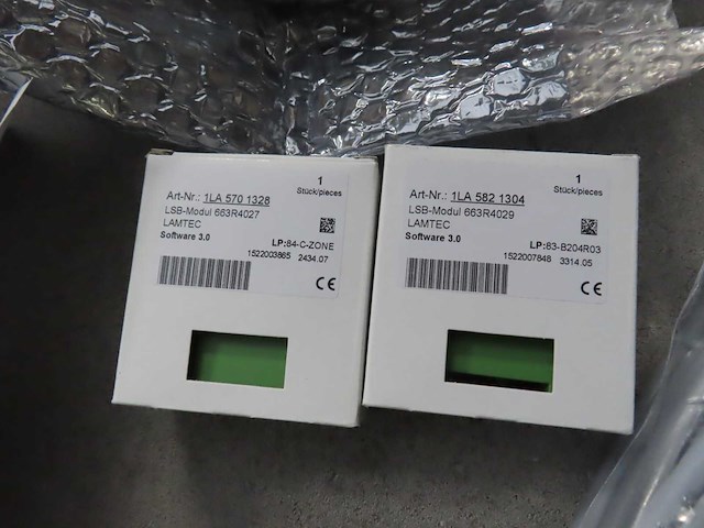 Partij lamtec installatiemateriaal - afbeelding 13 van  13