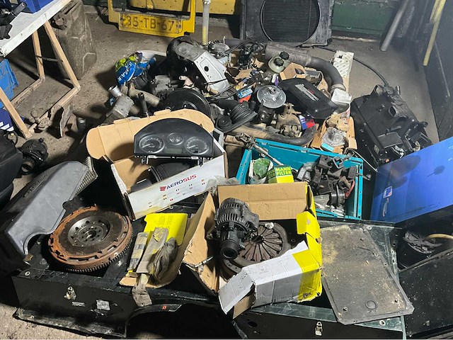 Partij land rover range rover onderdelen - afbeelding 1 van  8