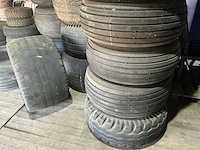 Partij landbouw- en industrie banden (circa 50 stuks) - afbeelding 10 van  29