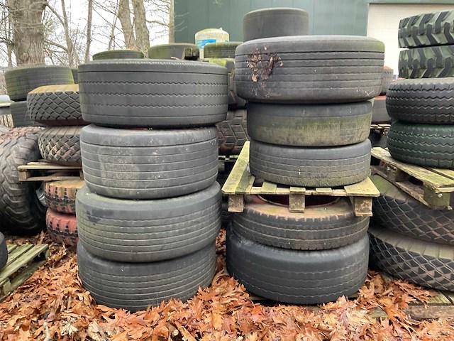 Partij landbouw wielen - afbeelding 8 van  12