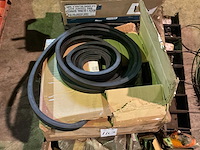 Partij landbouwmachine onderdelen - afbeelding 2 van  6