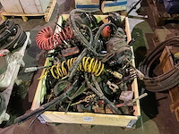 Partij landbouwmachine onderdelen - afbeelding 1 van  3