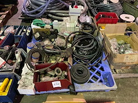 Partij landbouwmachine onderdelen - afbeelding 1 van  3