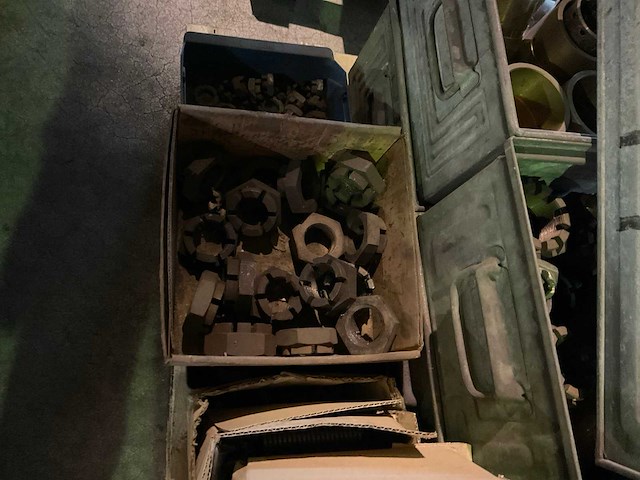 Partij landbouwmachine onderdelen - afbeelding 3 van  5