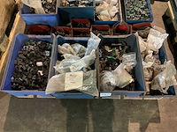 Partij landbouwmachine onderdelen - afbeelding 3 van  4