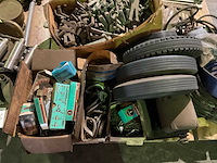 Partij landbouwmachine onderdelen - afbeelding 4 van  7