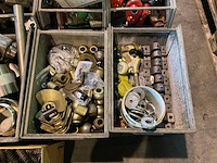 Partij landbouwmachine onderdelen - afbeelding 5 van  6