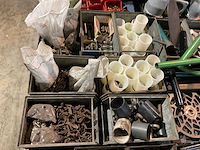 Partij landbouwmachine onderdelen - afbeelding 1 van  7