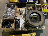 Partij landbouwmachine onderdelen - afbeelding 1 van  6