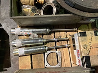 Partij landbouwmachine onderdelen - afbeelding 4 van  6