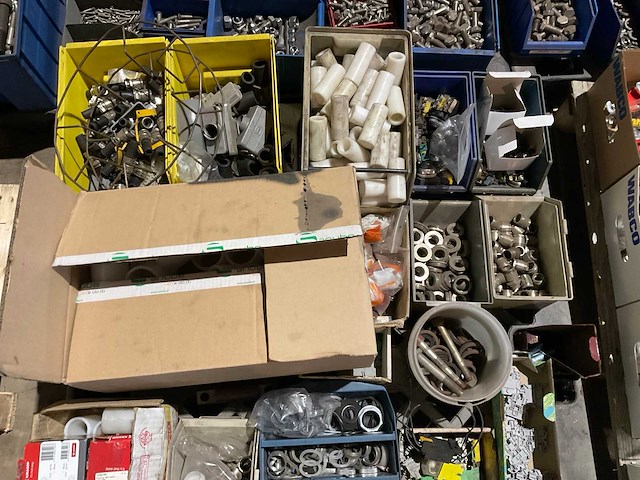 Partij landbouwmachine onderdelen - afbeelding 5 van  5